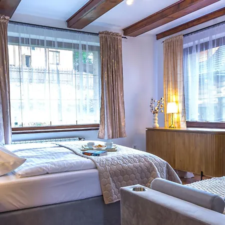 Vila Family House Rosa *