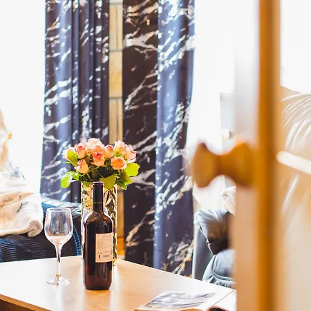 Family House Rosa * קרפאז'