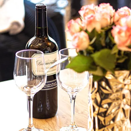 וילה Family House Rosa קרפאז'