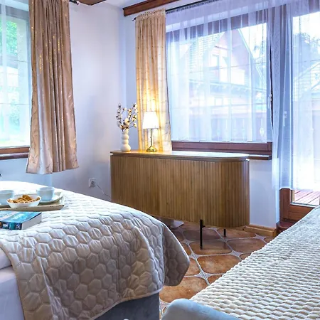 Family House Rosa וילה