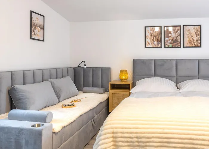 Family House Rosa Villa *